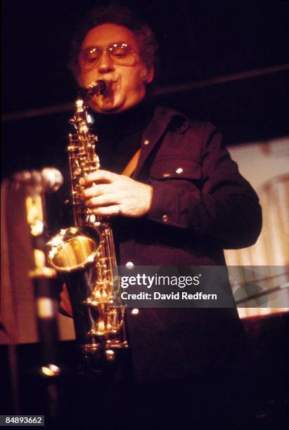 Photo of Lee KONITZ; Lee Konitz performing on stage