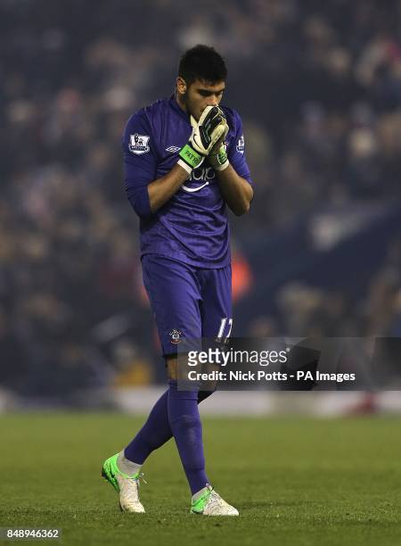Southampton's Paulo Gazzaniga stands dejected