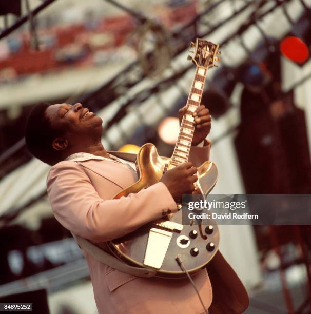 American singer, songwriter and guitarist B.B. King plays a Gibson ES-355 guitar live on stage during a performance at the Kool Jazz Festival in the...
