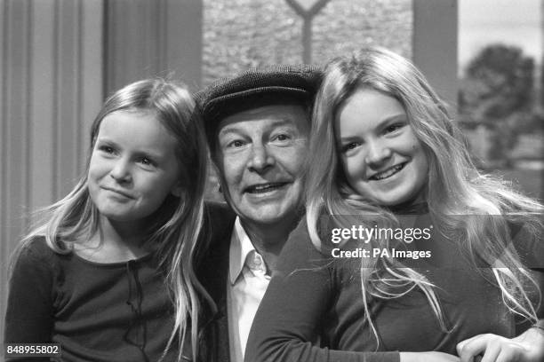 Dad's Army actor Clive Dunn with his daughters Jessica and Polly, who will star with him in the Basil Brush Show.