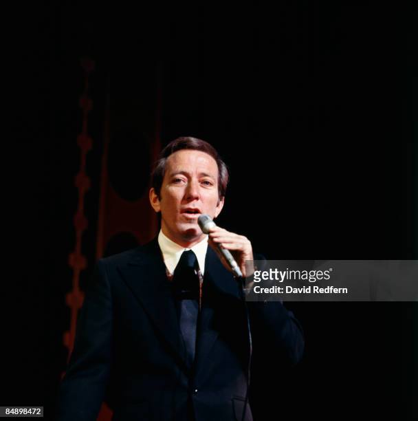 Photo of Andy WILLIAMS; Andy Williams performing on stage
