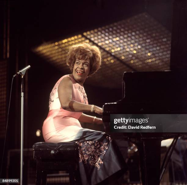 84 Photos Et Images Haute R solution De Winifred Atwell Getty Images 84-photos-et-images-haute-r-solution-de-winifred-atwell-getty-images