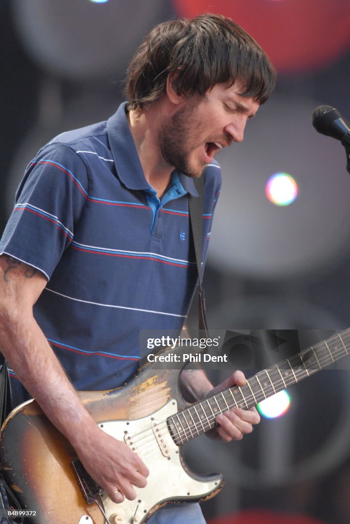 Photo of John FRUSCIANTE and LIVE EARTH CONCERT and RED HOT CHILI PEPPERS