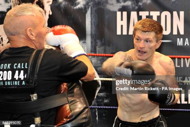 Cnp Ricky Hatton 300 Ricky Hatton Workout Stock Photos, High-Res Pictures, and Images ...