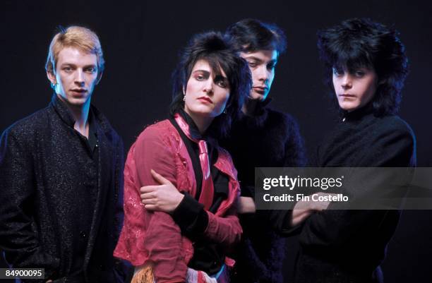 Photo of SIOUXSIE AND THE BANSHEES and SIOUXSIE & The Banshees; MusicBrainz: 78ea5ea1-3c4d-4b7e-ac5d-68900319ebe2,