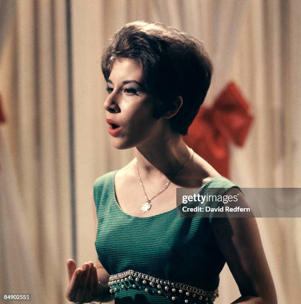226 Helen Shapiro Stock Photos High Res Pictures And Images Getty 226-helen-shapiro-stock-photos-high-res-pictures-and-images-getty