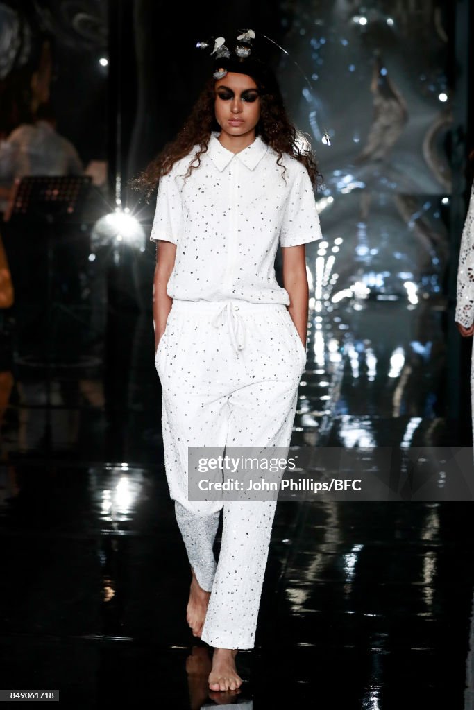 Ashish - Runway - LFW September 2017