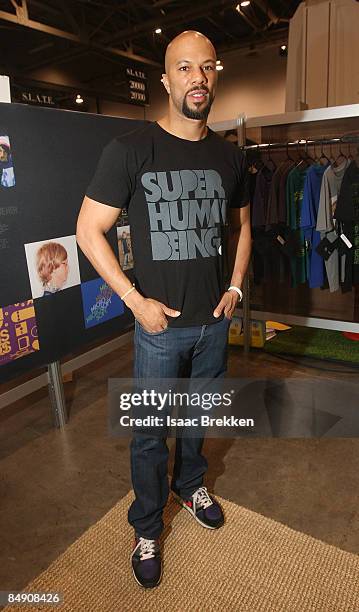 Common Rapper Microsoft Magic (Software) Photos and Premium High Res Pictures - Getty Images
