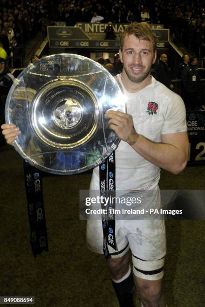 England's Captain Chris Robshaw celebrates winning the Hilary Shield during the QBE International at Twickenham Stadium, London.