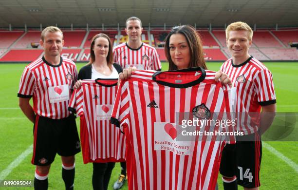 Gemma Lowery and Lynn Murphy join Lee Cattermole, John O'Shea and Duncan Watmore displaying the Bradley Lowery Foundation shirts to worn in the up...