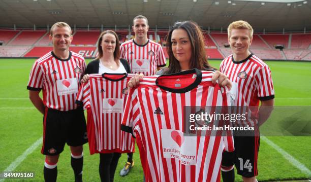 Gemma Lowery and and Lynn Murphy join Lee Cattermole, John O'Shea and Duncan Watmore displaying the Bradley Lowery Foundation shirts to worn in the...