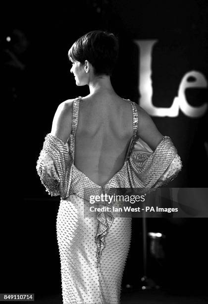 Anne Hathaway arrives at the premiere of Les Miserables at the Empire Leicester Square, London, UK