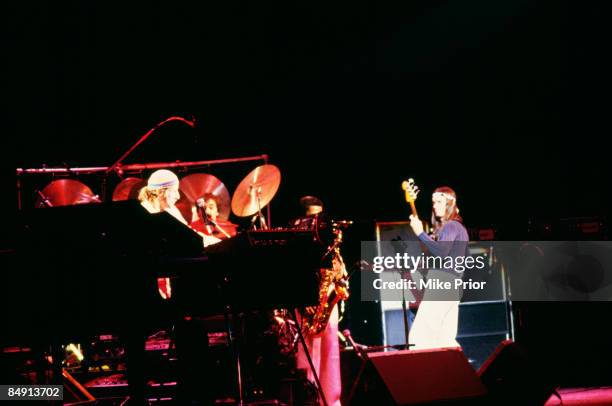 Photo of WEATHER REPORT and Joe ZAWINUL and Jaco PISTORIUS, Joe Zawinul and Jaco Pistorius performing on stage