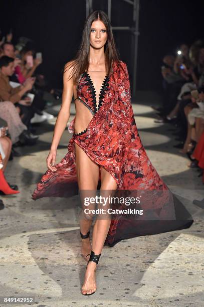 Model walks the runway at the Julien Macdonald Spring Summer 2018 fashion show during London Fashion Week on September 18, 2017 in London, United...