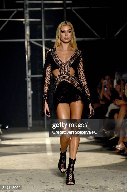 Hailey Baldwin walks the runway at the Julien Macdonald show during London Fashion Week September 2017 on September 18, 2017 in London, England.