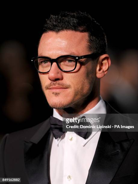 Luke Evans arriving for the UK Premiere of The Hobbit: An Unexpected Journey at the Odeon Leicester Square, London.