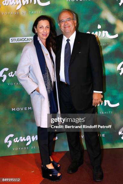Professor David Khayat and his wife Jocelyne attend the "Gauguin, Voyage de Tahiti" Paris Premiere at Cinema Gaumont Capucine on September 18, 2017...