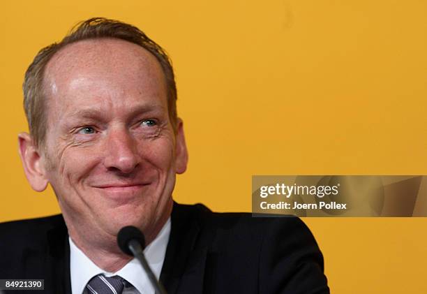 Of Continental, Karl-Thomas Neumann, announces the companies results 2008 during the annual press conference on February 19, 2009 in Hannover,...