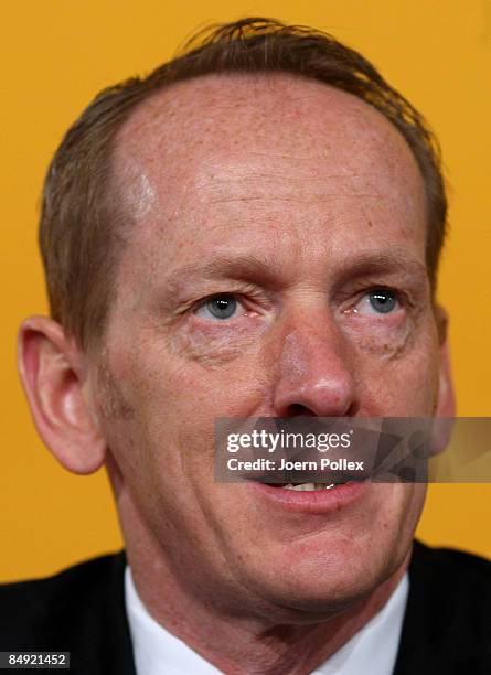 Of Continental, Karl-Thomas Neumann, announces the companies results 2008 during the annual press conference on February 19, 2009 in Hannover,...