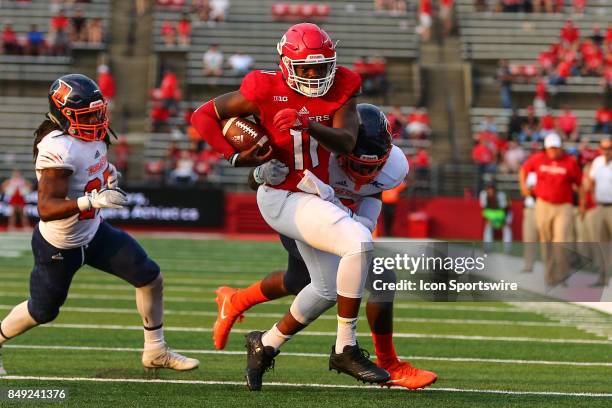Rutgers Scarlet Knights quarterback Johnathan Lewis during the college football game between the Rutgers Scarlet Knights and the Morgan State Bears...