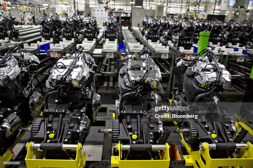 Factory Tours Harley Davidson Production Plants Engines Sit On