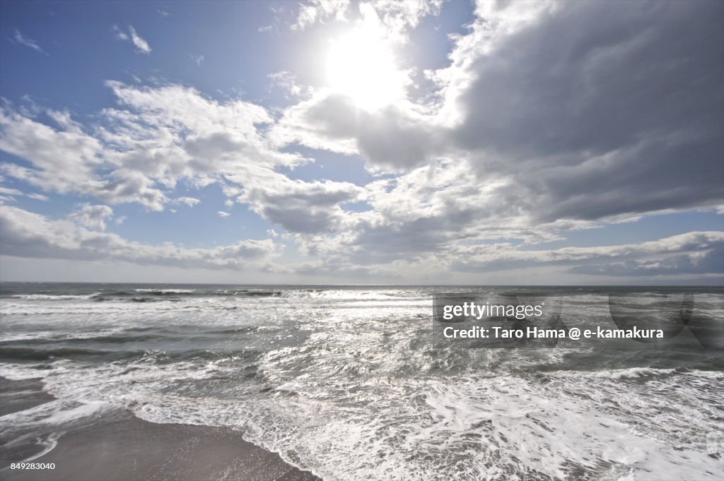 Thunder clouds on Enoshima Island and Sagami Bay