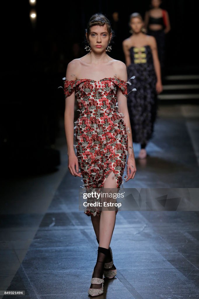 ERDEM - Runway - LFW September 2017