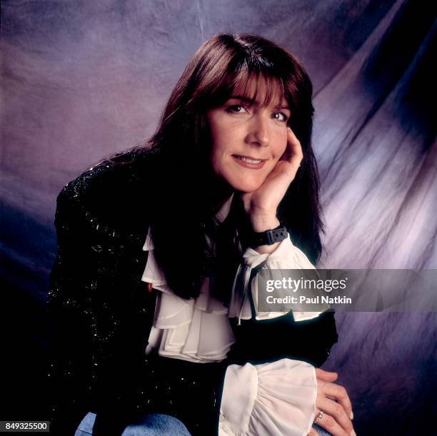 Portrait of musician Kathy Mattea at the Grand Ol' Opry in Nashville, Tennessee, December 1, 1993.