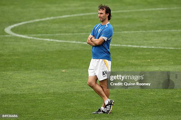 Aurelio Vidmar the coach of United watches on during an Adelaide United A-League training session held at Hindmarsh Stadium February 20, 2009 in...