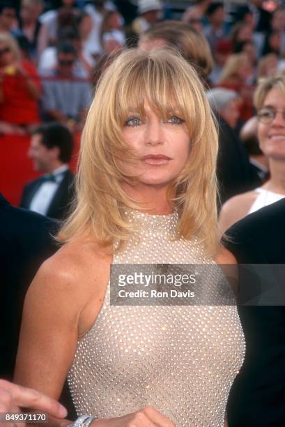 Actress Goldie Hawn poses during The 69th Annual Academy Awards - Arrivals on March 24, 1997 at the Shrine Auditorium in Los Angeles, California.