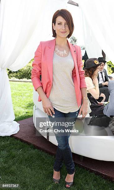 Actress Kate Walsh attends a luncheon hosted by Oliver Peoples and Van Cleef & Arpels at a private residence on February 19, 2009 in Los Angeles, CA.