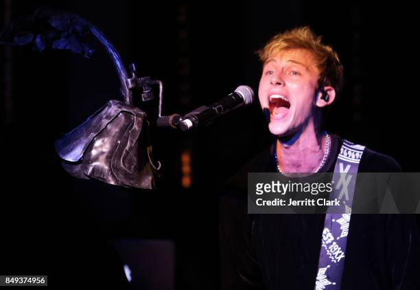 Machine Gun Kelly performs at a Private Show at The Peppermint Club on September 18, 2017 in Los Angeles, California.