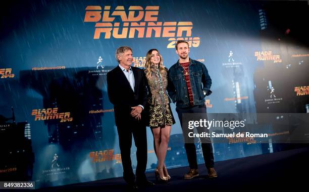 Actor Harrison Ford, Ryan Gosling and Ana de Armasduring 'Blade Runner 2049' Madrid Photocall on September 19, 2017 in Madrid, Spain.