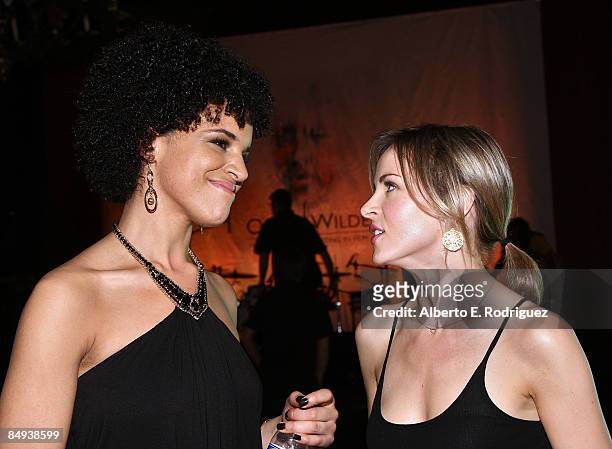 Singers Laura Izibor and Gemma Hayes pose during the 4th annual "Oscar Wilde: Honoring The Irish In Film" awards held at The Ebell Club of Los...