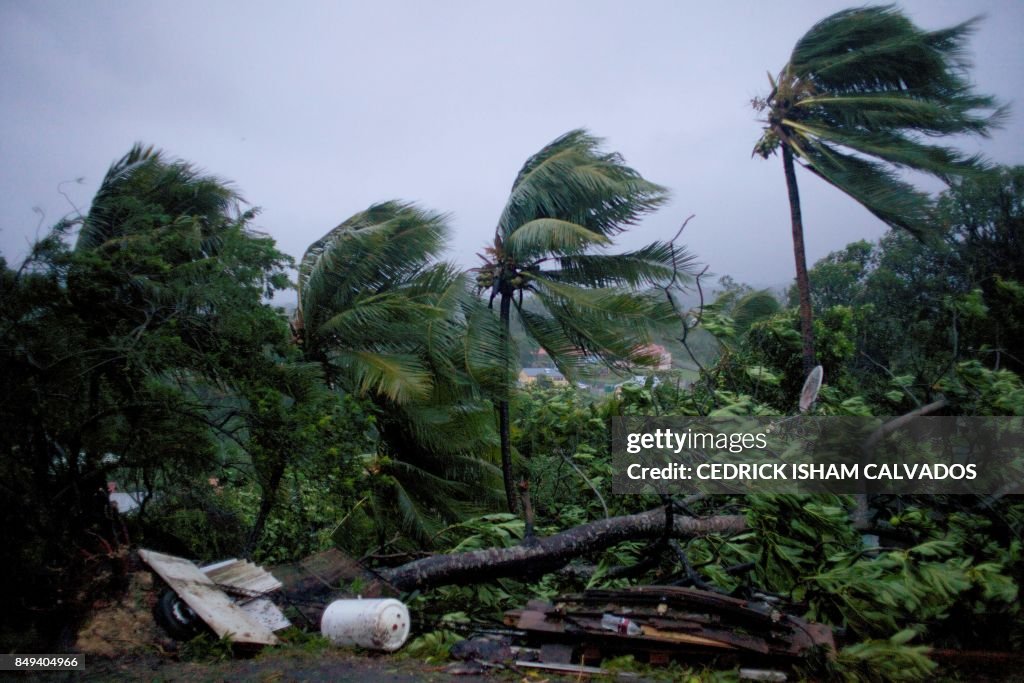 TOPSHOT-FRANCE-OVERSEAS-WEATHER-HURRICANE-CARIBBEAN