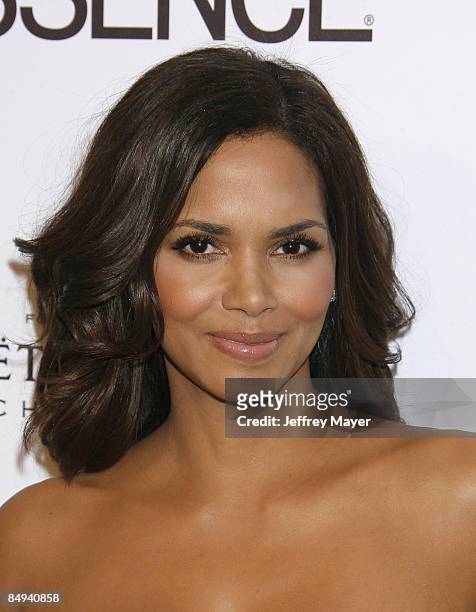 Actress Halle Berry arrives at the 2nd Annual ESSENCE Black Women In Hollywood Luncheon at The Beverly Hills Hotel on February 19, 2009 in Beverly...