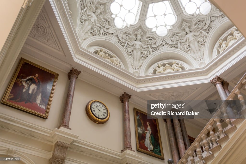 Foreign Office Muses Stair