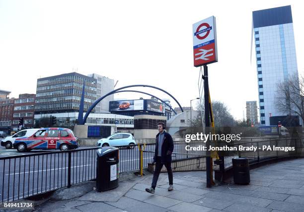 Old Street roundabout and the surrounding area, which is sometimes known as Silicon Roundabout owing to the high number of web businesses located...