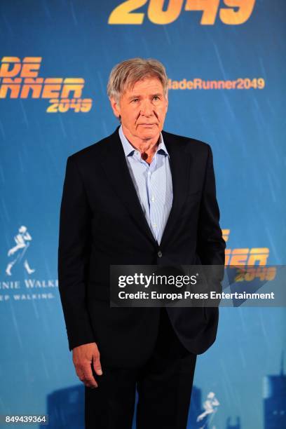 Harrison Ford poses for the 'Blade Runner 2049' photocall at Villa Magna hotel on September 19, 2017 in Madrid, Spain.