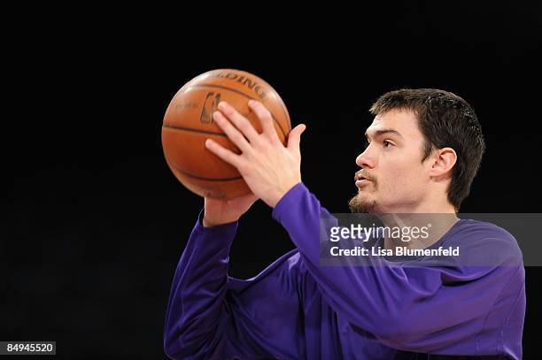 Adam Morrison of the Los Angeles Lakers warms up before the game against the Atlanta Hawks at Staples Center on February 17, 2009 in Los Angeles,...