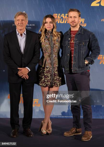 Actors Harrison Ford, Ana de Armas and Ryan Gosling attend a photocall for 'Blade Runner 2049' at the Villa Magna Hotel on September 19, 2017 in...
