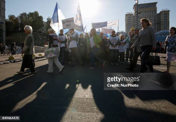 Health care workers rally at Independence Square demanding better working conditions in Kiev, Ukraine, September 19, 2017.
