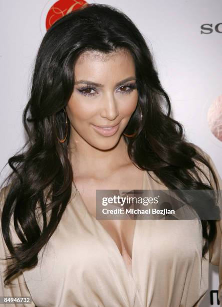 Kim Kardashian arrives at Stardust Pictures and Jamie Kennedy Host Night at Haven on February 19, 2009 in Los Angeles, California.