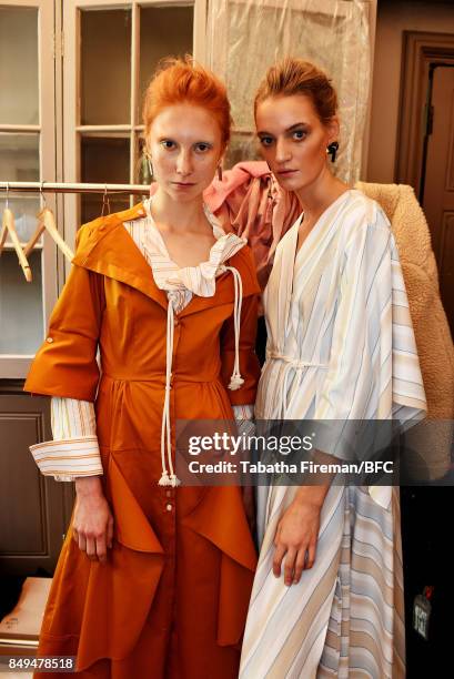 Models backstage ahead of the palmer//harding show during London Fashion Week September 2017 on September 19, 2017 in London, England.