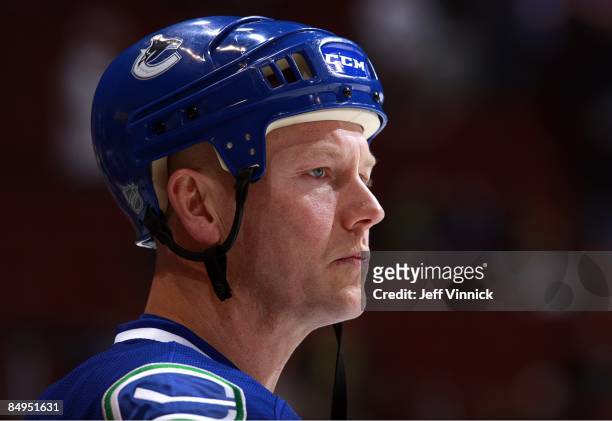 Mats Sundin of the Vancouver Canucks looks on from the bench during their game against the Montreal Canadiens at General Motors Place on February 15,...