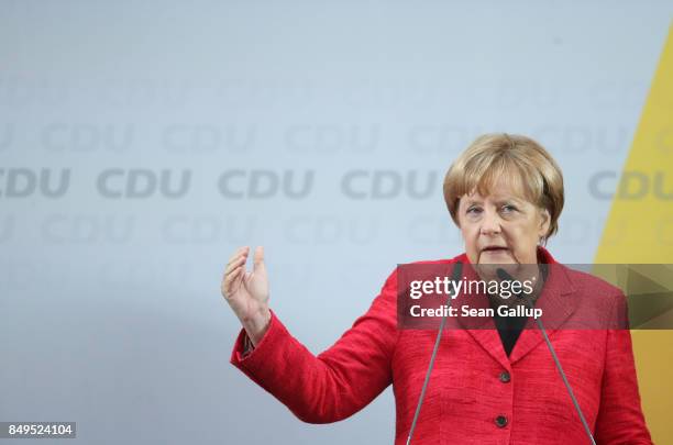 German Chancellor and Christian Democrat Angela Merkel speaks at an election campaign stop on September 19, 2017 in Wismar, Germany. Merkel is...