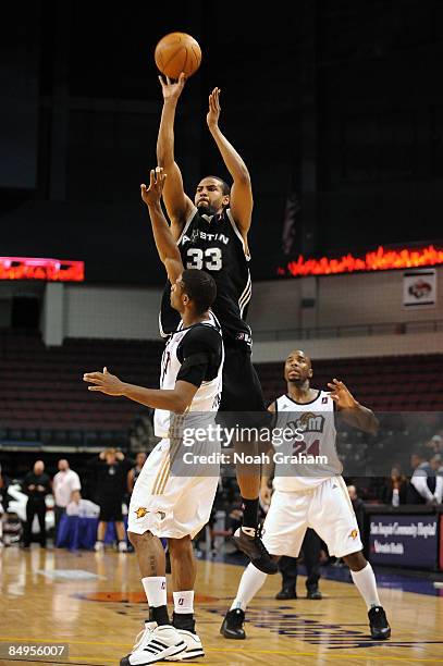Mohammed Abukar of the Austin Toros puts up a shot over Derrick Byars of the Bakersfield Jam in a NBAD League Game at the Rabobank Arena on February...