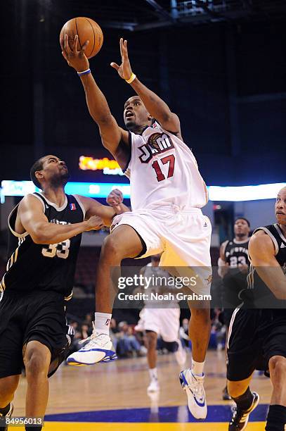 Terrance Thomas of the Bakersfield Jam gets to the hoop against Mohammed Abukar of the Austin Toros in a NBAD League Game at the Rabobank Arena on...