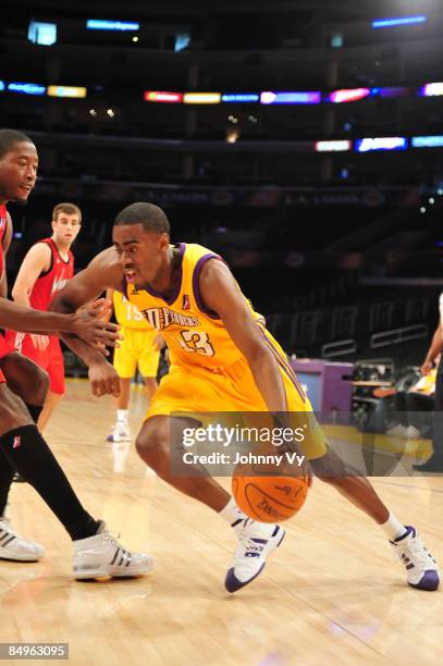 Brandon Heath of the Los Angeles D-Fenders drives to the basket during a game against the Rio Grande Valley Vipers at Staples Center on February 20,...