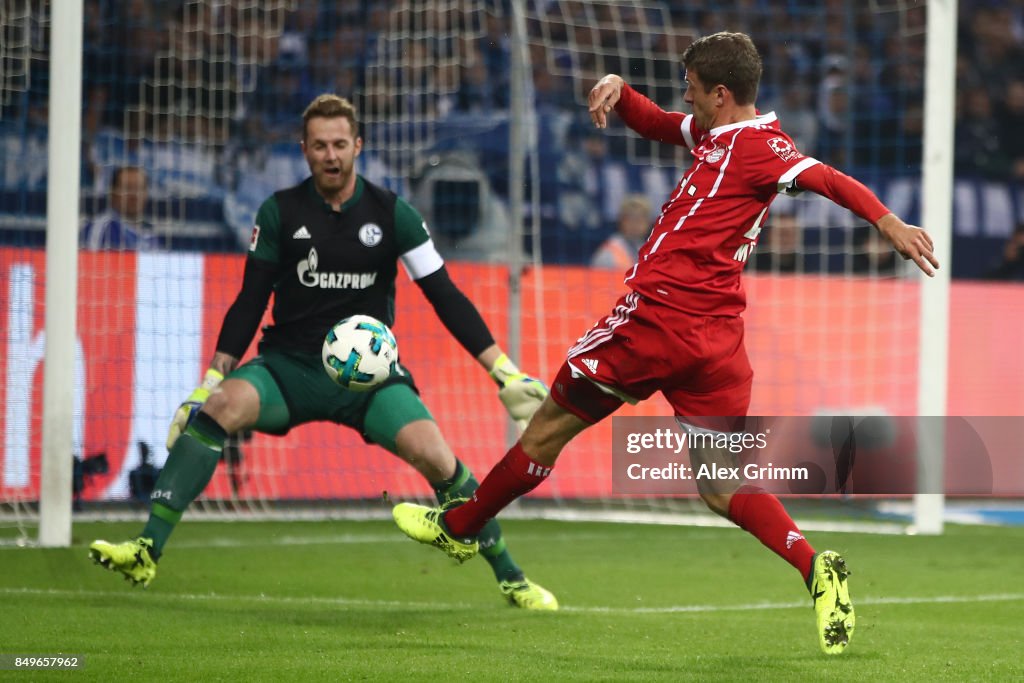 FC Schalke 04 v FC Bayern Muenchen - Bundesliga